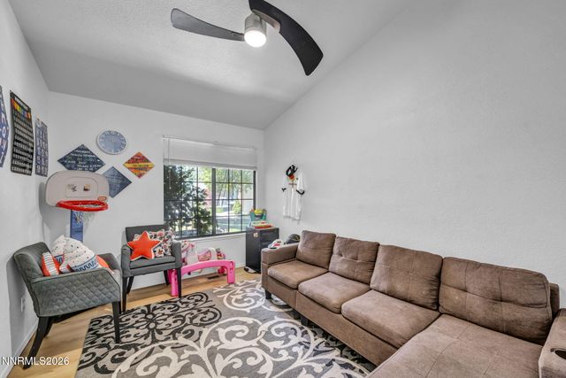 3565 Sunnybrook Court, Sparks, NV 89436