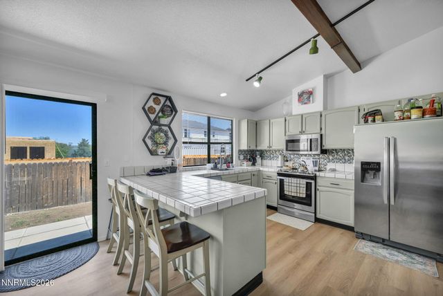 3565 Sunnybrook Court, Sparks, NV 89436