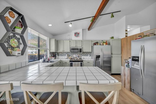 3565 Sunnybrook Court, Sparks, NV 89436