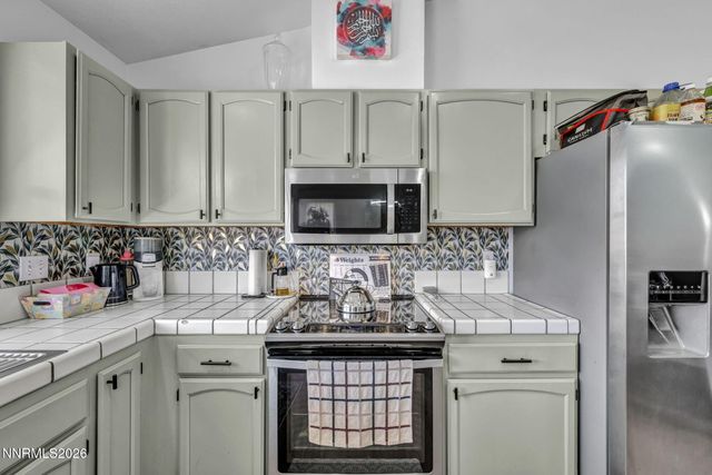 3565 Sunnybrook Court, Sparks, NV 89436