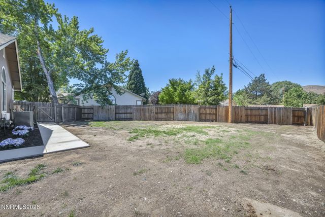3565 Sunnybrook Court, Sparks, NV 89436
