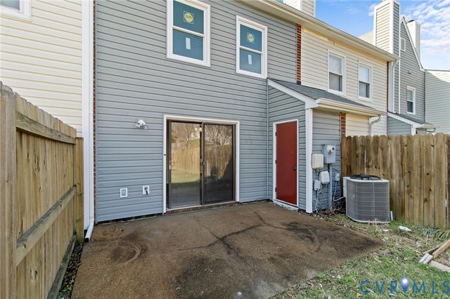 2264 High Bush Circle, Glen Allen, VA 23060