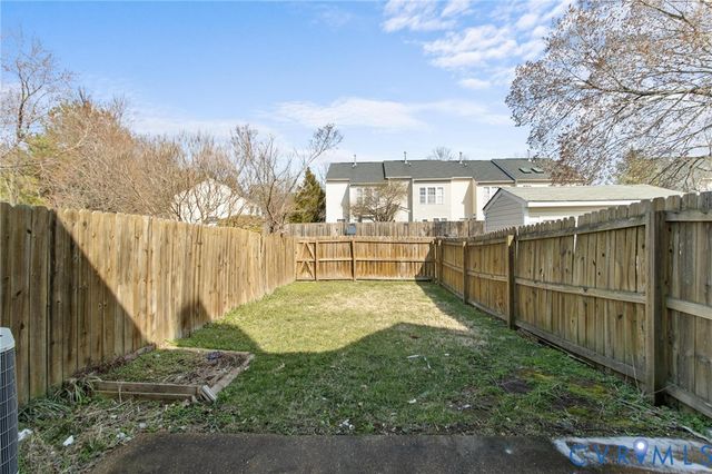 2264 High Bush Circle, Glen Allen, VA 23060