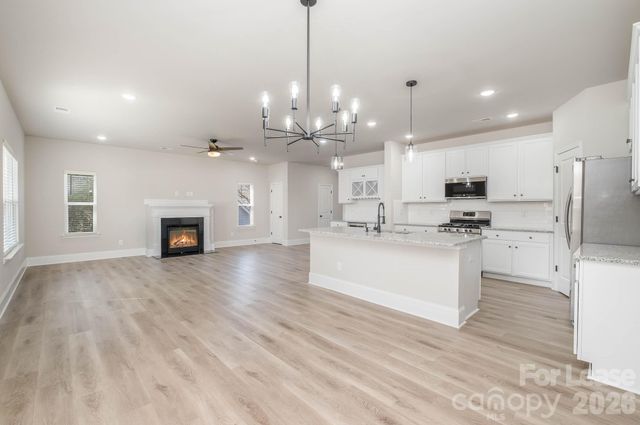 2507 Lynbridge Drive, Charlotte, NC 28226