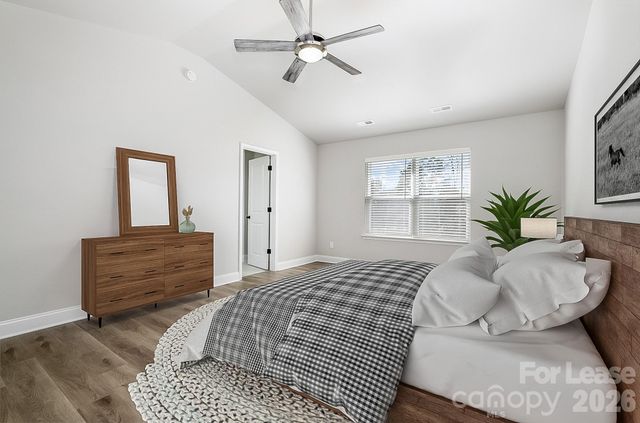 2507 Lynbridge Drive, Charlotte, NC 28226