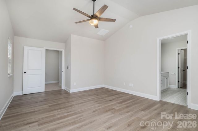 2507 Lynbridge Drive, Charlotte, NC 28226