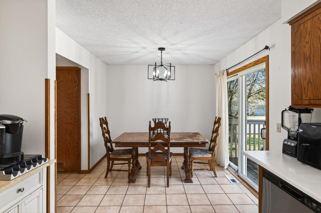 11511 Idaho Avenue N, Champlin, MN 55316