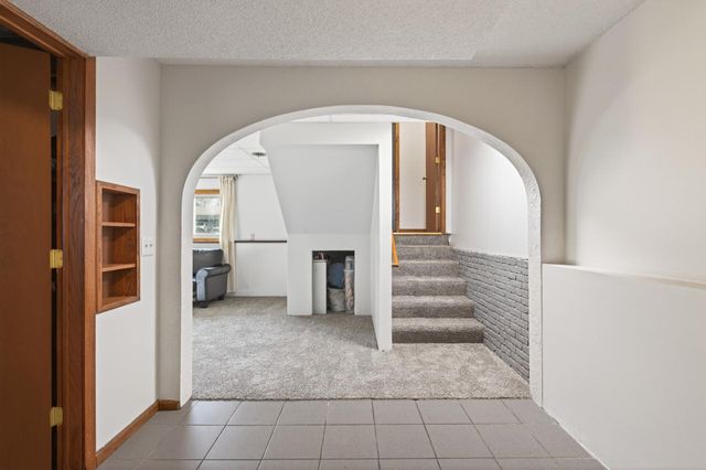 11511 Idaho Avenue N, Champlin, MN 55316