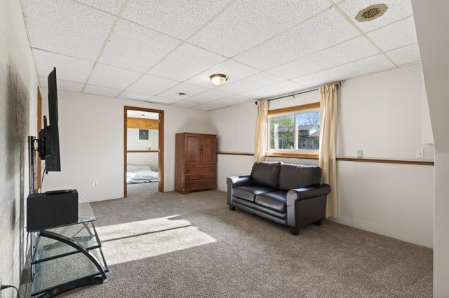 11511 Idaho Avenue N, Champlin, MN 55316