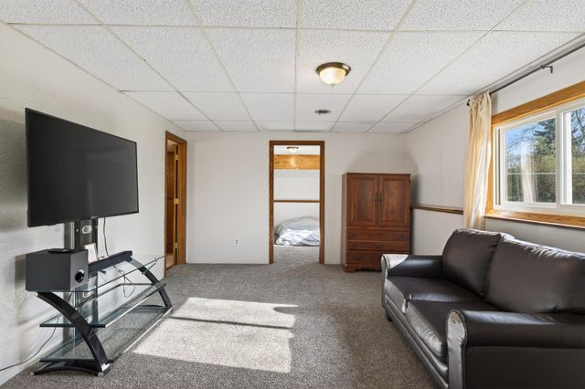 11511 Idaho Avenue N, Champlin, MN 55316