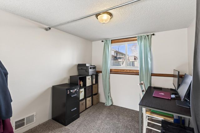 11511 Idaho Avenue N, Champlin, MN 55316