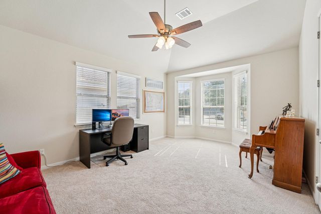 333 Founders RDG, Dripping Springs, TX 78620