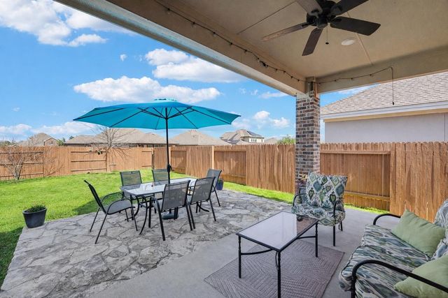 333 Founders RDG, Dripping Springs, TX 78620