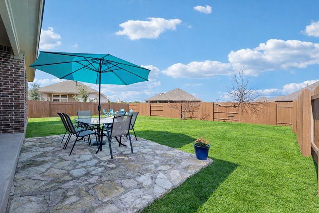 333 Founders RDG, Dripping Springs, TX 78620