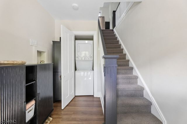 166 Crescent Ave, Waldwick Boro, NJ 07463