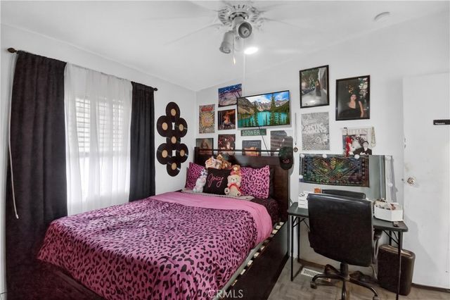 1150 N Kirby N 109, Hemet, CA 92545