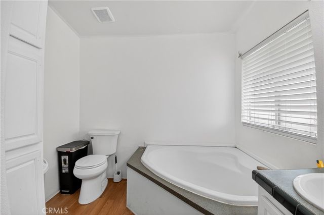 1150 N Kirby N 109, Hemet, CA 92545