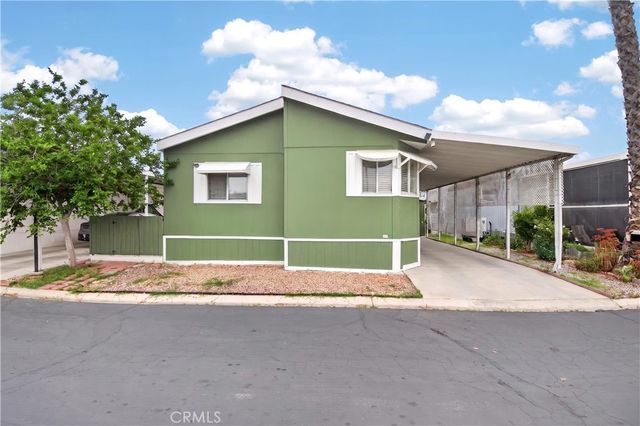 1150 N Kirby N 109, Hemet, CA 92545