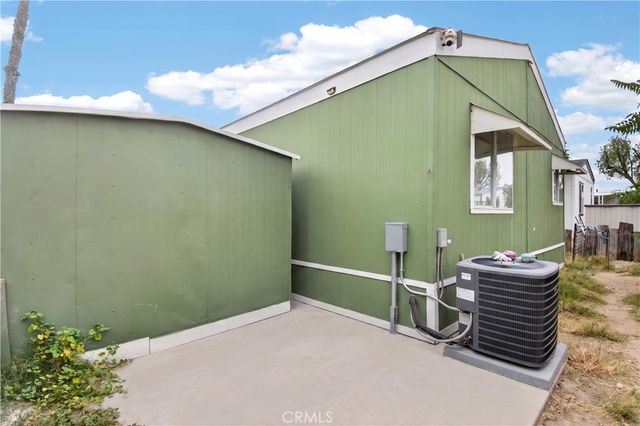 1150 N Kirby N 109, Hemet, CA 92545