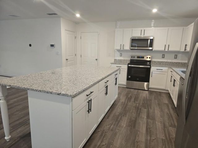 612 Leisure Pointe Road, Macon, GA 31216