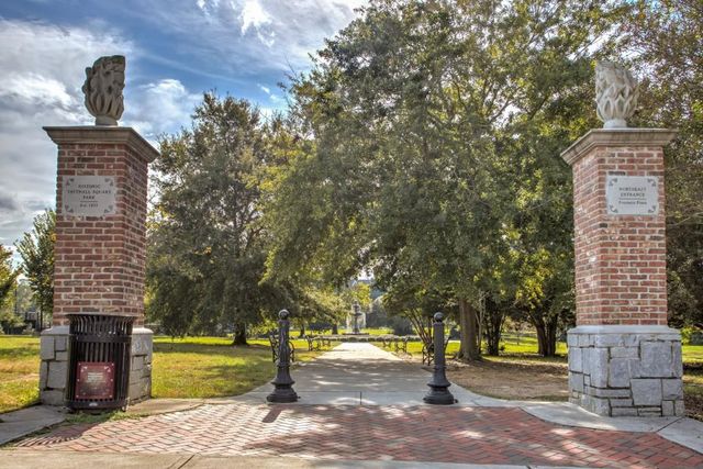 612 Leisure Pointe Road, Macon, GA 31216