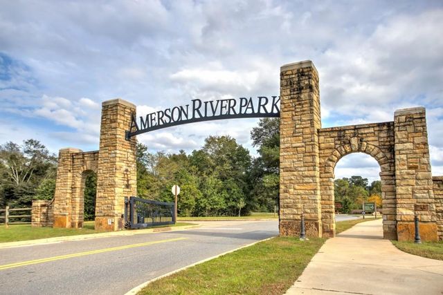 612 Leisure Pointe Road, Macon, GA 31216