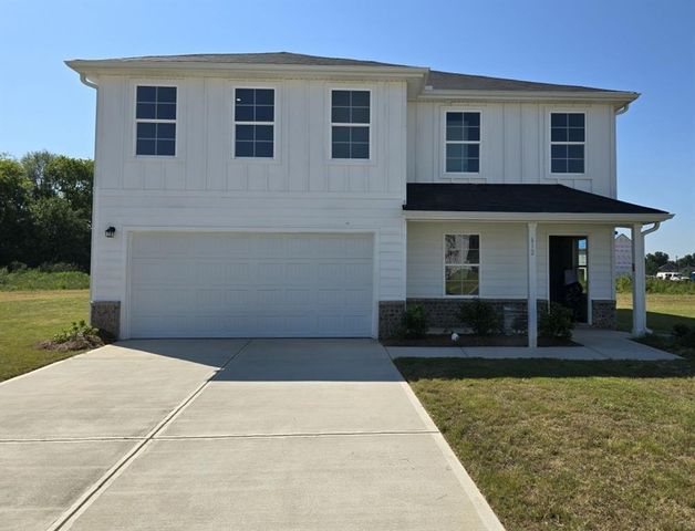 612 Leisure Pointe Road, Macon, GA 31216