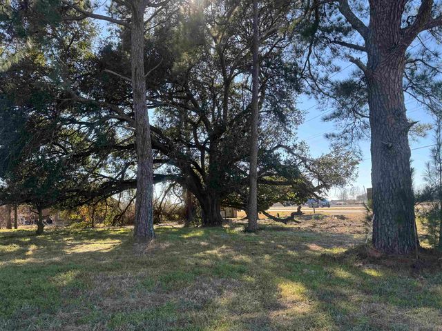 4525 La Hwy 1, Port Allen, LA 70767