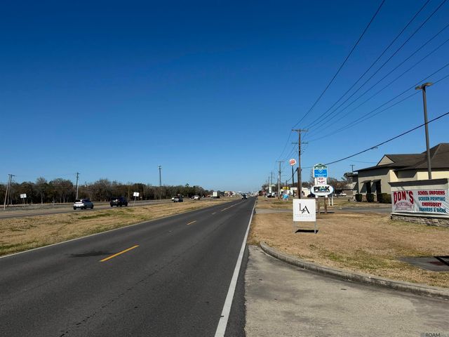 4525 La Hwy 1, Port Allen, LA 70767