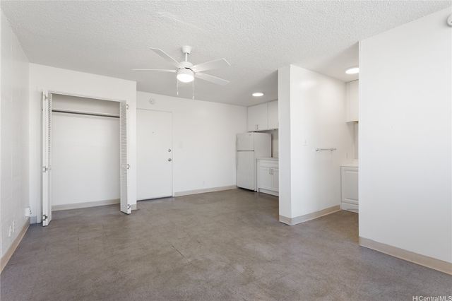 727 Pumehana Street 306, Honolulu, HI 96826