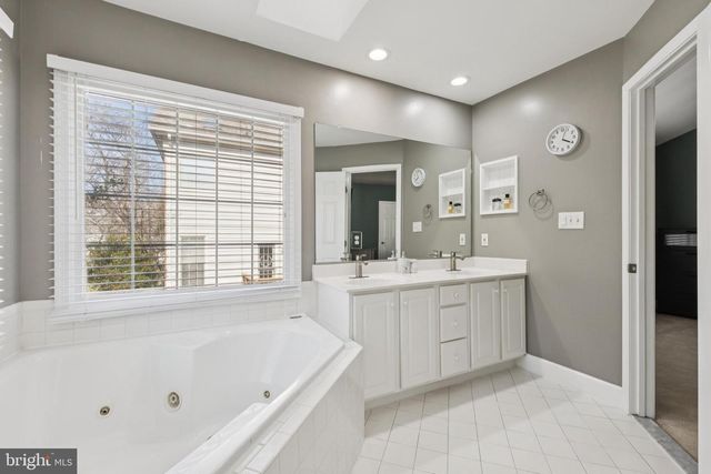 4645 KEARNEY CT, Alexandria, VA 22311