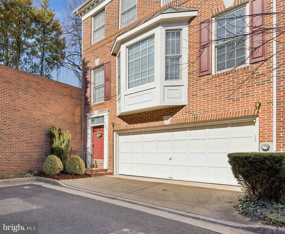 4645 KEARNEY CT, Alexandria, VA 22311