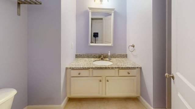145 Hancock St 205, Braintree, MA 02184