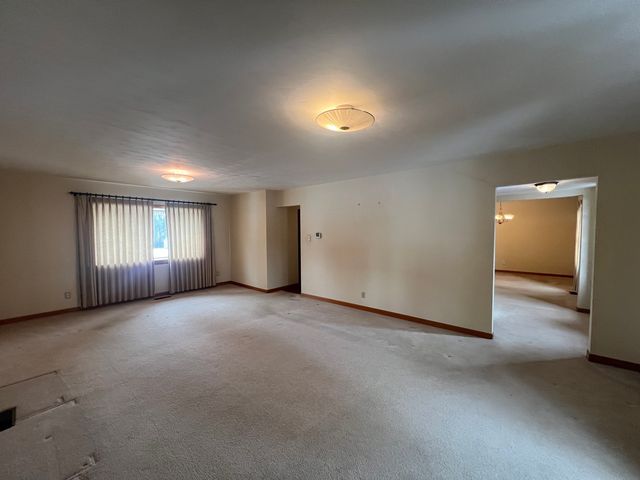 117 Prairie Road, Carterville, IL 62918