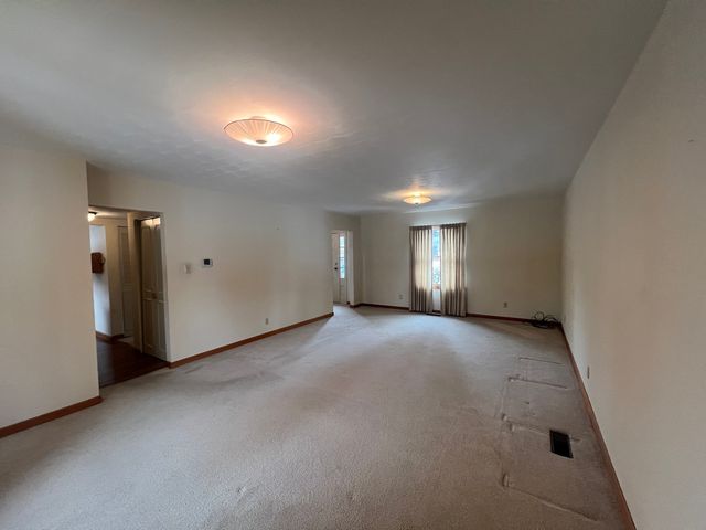 117 Prairie Road, Carterville, IL 62918