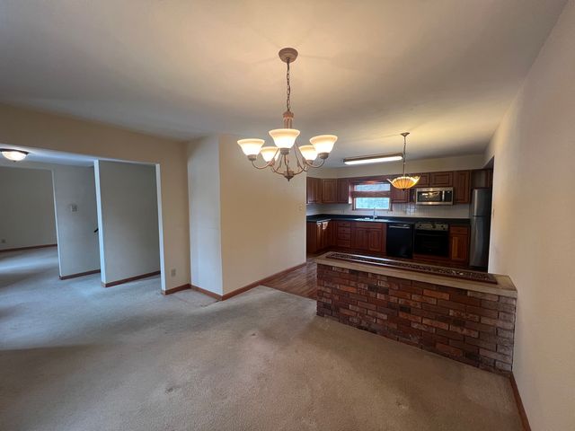 117 Prairie Road, Carterville, IL 62918