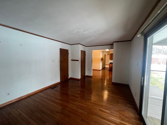 117 Prairie Road, Carterville, IL 62918