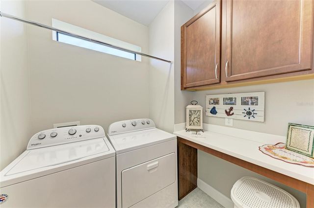 7018 HOLBROOK COVE, Bradenton, FL 34202