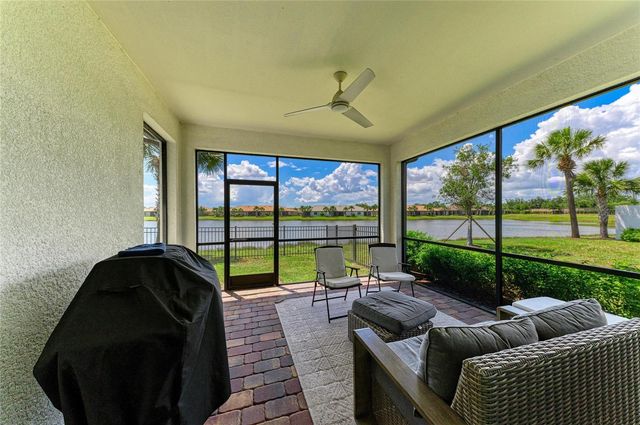 7018 HOLBROOK COVE, Bradenton, FL 34202