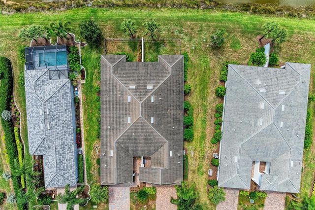 7018 HOLBROOK COVE, Bradenton, FL 34202