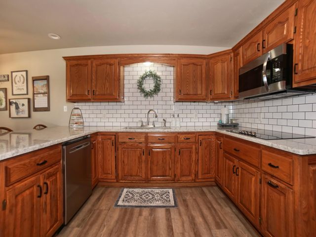 2017 Scott Lane, Miami, OK 74354