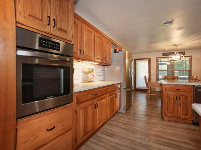 2017 Scott Lane, Miami, OK 74354