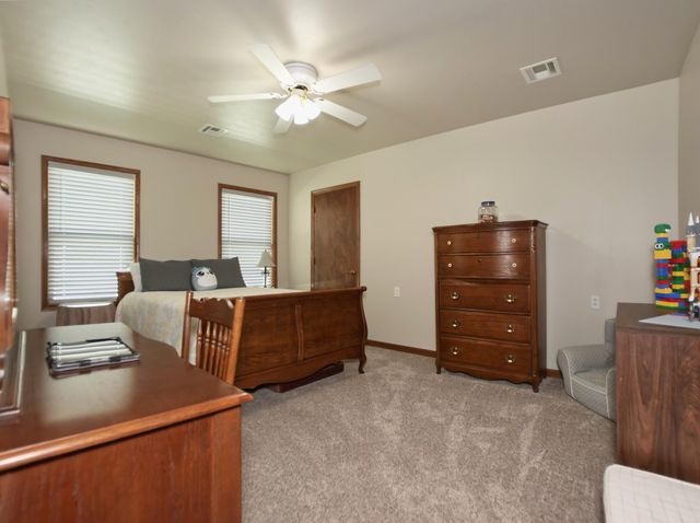 2017 Scott Lane, Miami, OK 74354