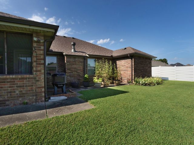 2017 Scott Lane, Miami, OK 74354