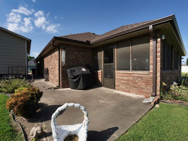 2017 Scott Lane, Miami, OK 74354