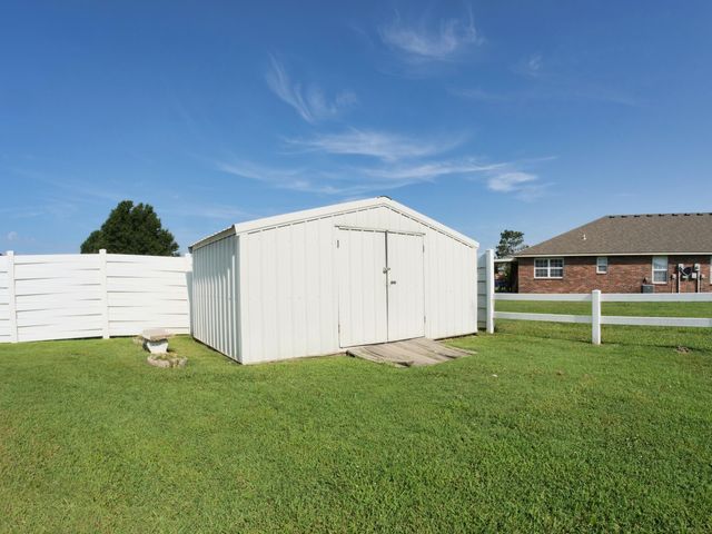 2017 Scott Lane, Miami, OK 74354