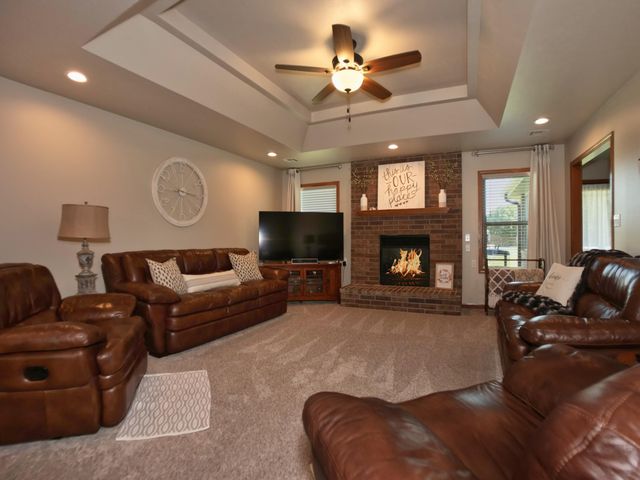 2017 Scott Lane, Miami, OK 74354