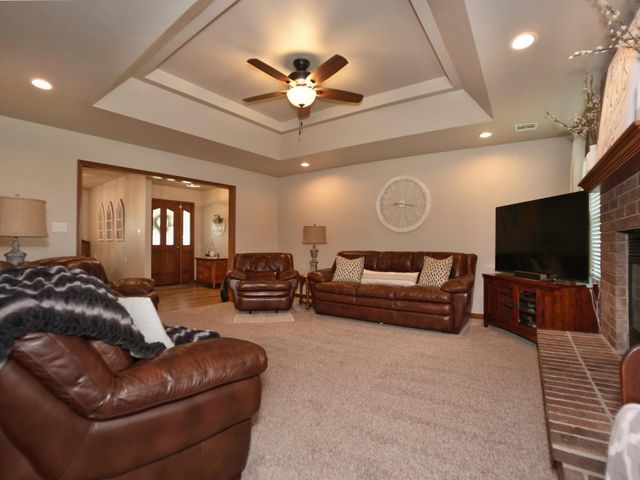 2017 Scott Lane, Miami, OK 74354