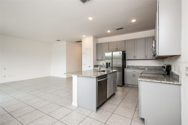 111 ROSEVILLE DRIVE, Haines City, FL 33844