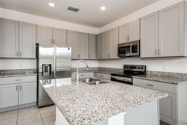 111 ROSEVILLE DRIVE, Haines City, FL 33844